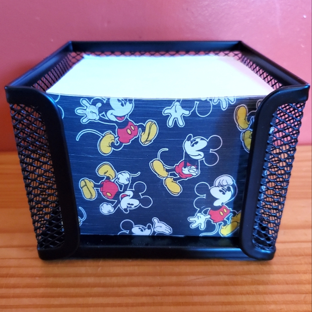 Disney Mickey Mouse Note Cube